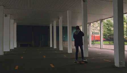 Frame at 3–4 seconds