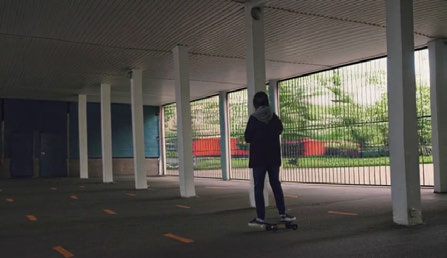 Frame at 9–10 seconds