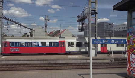 Railway tracks continuation, frame at 1–2 seconds
