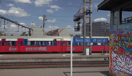 Frame at 3–4 seconds